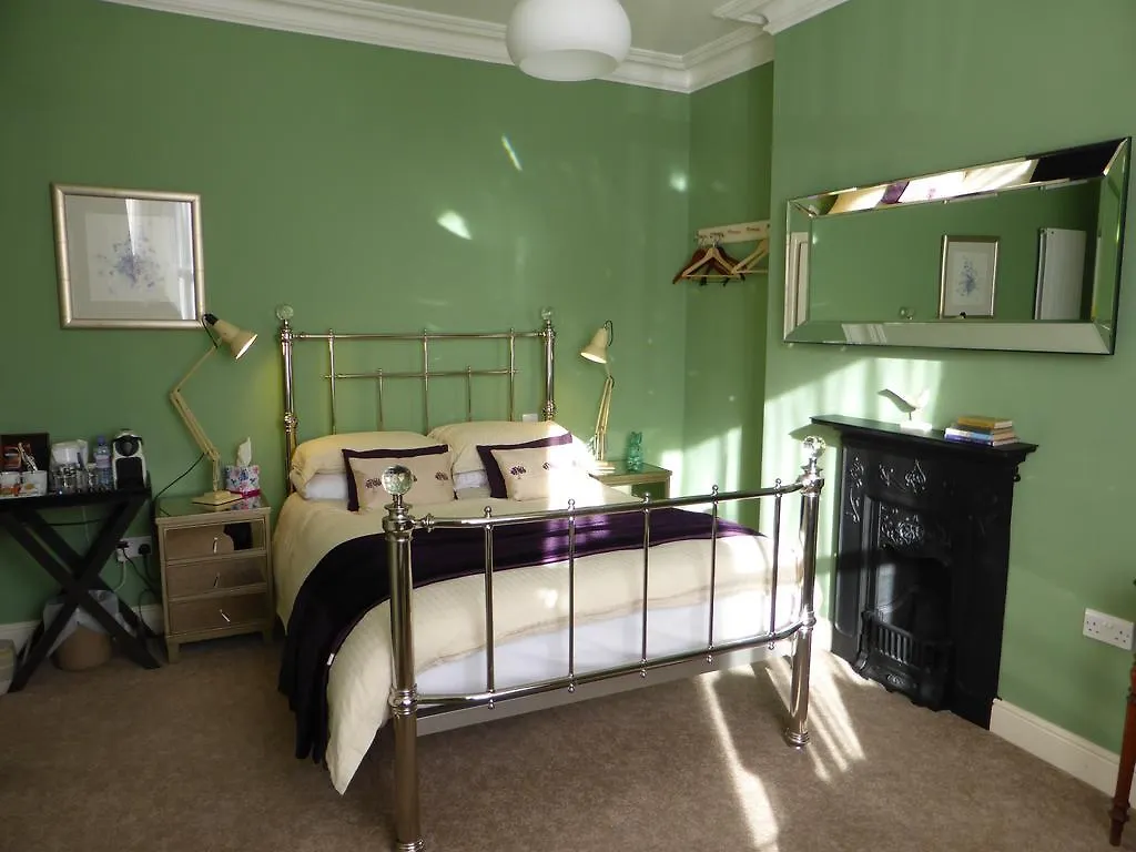 캠브리지 Lynwood House B&B 4*,